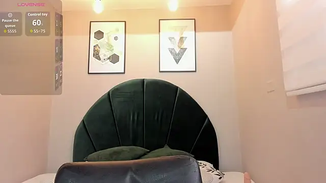  EmilyJireh  online show from 08.01.26