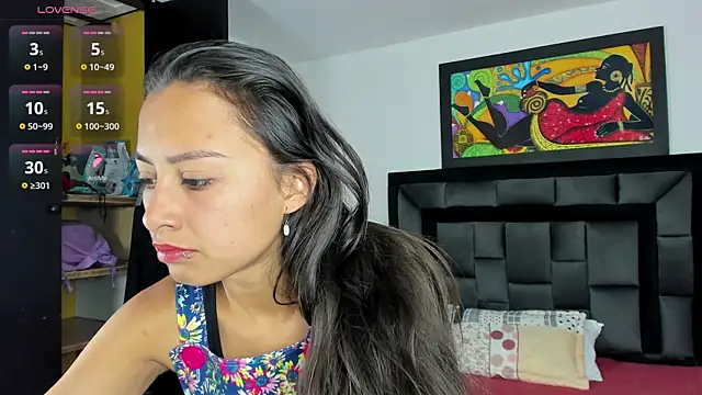 tatiana valencia online show from 02.05.25