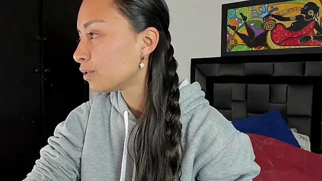 tatiana valencia online show from 03.04.25