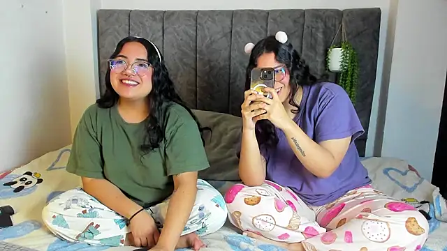 maddie-and-chelsea- online show from 03.13.26