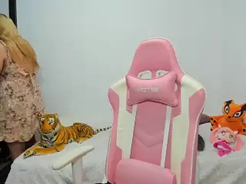 saori 9b online show from 01.15.25