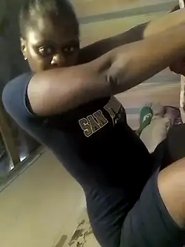 ZIPORA07 online show from 09.14.25