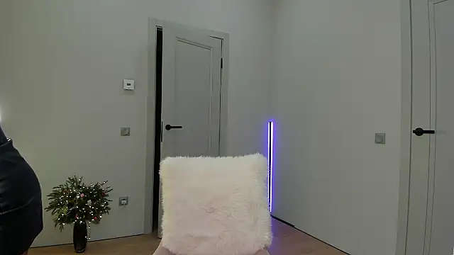 Snapshot of _cometoseeme_ chatting on 01.08.26 cometoseeme online show from 01.08.26