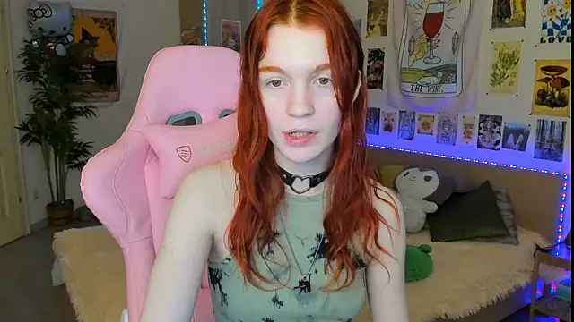 Snapshot of Sunny_Elly chatting on 02.09.25 Sunny Elly online show from 02.09.25