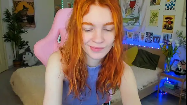 Snapshot of Sunny_Elly chatting on 03.11.25 Sunny Elly online show from 03.11.25