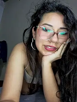 MishuColfer online show from 12.21.25