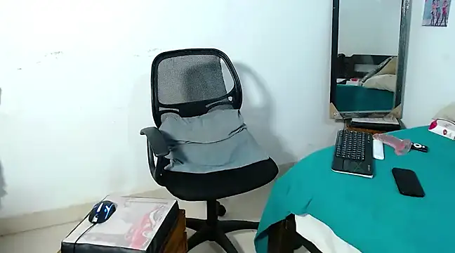 cristofer 988 online show from 02.22.25