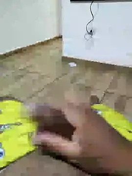 Snapshot of roladuraPr chatting on 01.07.25 roladuraPr online show from 01.07.25