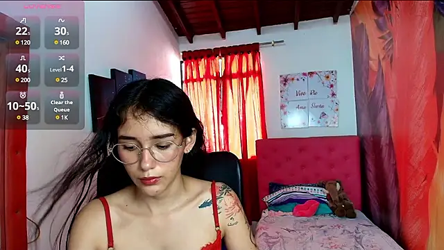 miley blue  online show from 12.06.24