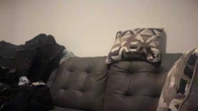 RavenRayyy online show from 10.22.25