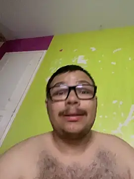 Snapshot of wulfgar5677 chatting on 09.24.25 wulfgar5677 online show from 09.24.25