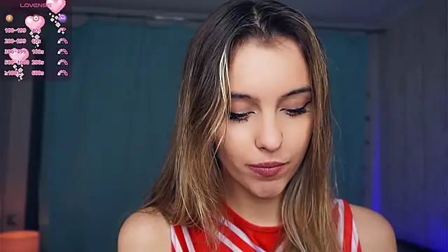 FannyHewson online show from 11.15.25