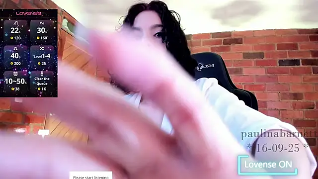 paulinabarnett- online show from 09.17.25