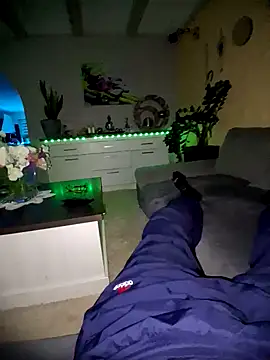 schlonzi81 online show from 11.25.25