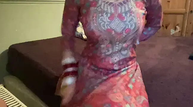 Snapshot of couple_horne chatting on 03.17.25 couple horne online show from 03.17.25