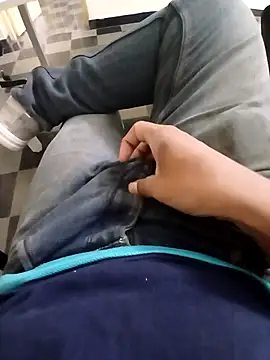 Snapshot of Long_Laster chatting on 03.03.25 Long Laster online show from 03.03.25