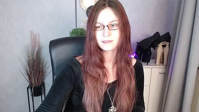 Snapshot of emmaxDelight chatting on 02.24.26 emmaxDelight online show from 02.24.26