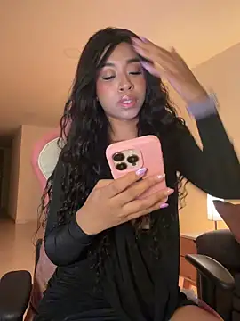 bella  honey online show from 04.26.26