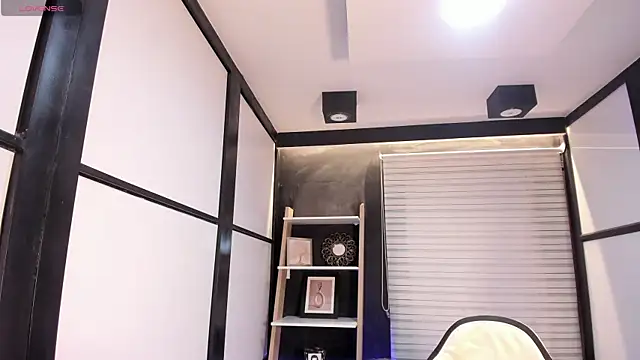 Snapshot of lilithTeen1_ chatting on 02.06.25 lilithTeen1 online show from 02.06.25