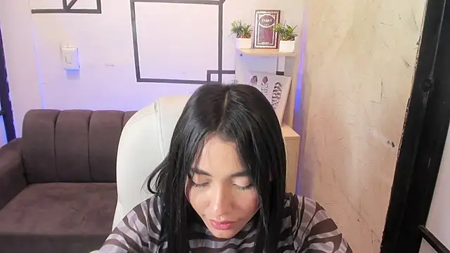 Snapshot of lilithTeen1_ chatting on 03.12.25 lilithTeen1 online show from 03.12.25