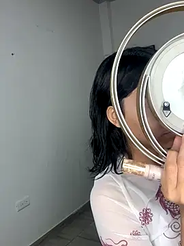 Snapshot of lilithTeen1_ chatting on 11.19.25 lilithTeen1 online show from 11.19.25