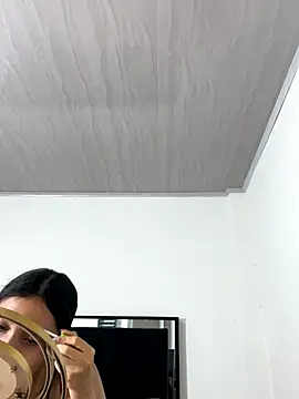 Snapshot of lilithTeen1_ chatting on 11.21.25 lilithTeen1 online show from 11.21.25