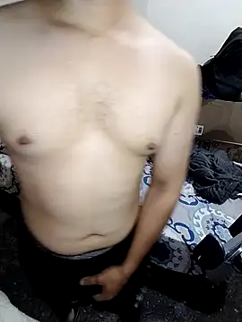 Snapshot of Gasparin32 chatting on 03.11.25 Gasparin32 online show from 03.11.25