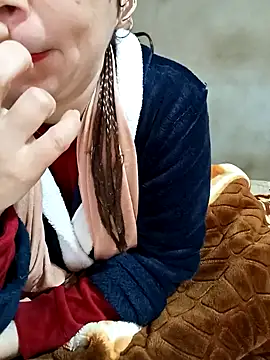 jijijoudia online show from 01.19.25