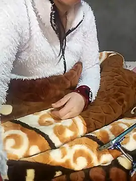 jijijoudia online show from 01.22.25