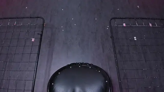 Carolina Arias online show from 10.14.25