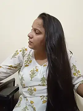 Snapshot of Simran-Kaur143 chatting on 07.12.26 Simran-Kaur143 online show from 07.12.26