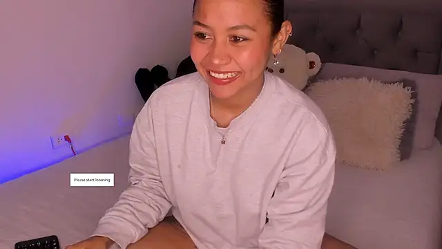 Snapshot of juphiteer chatting on 09.18.25 juphiteer online show from 09.18.25