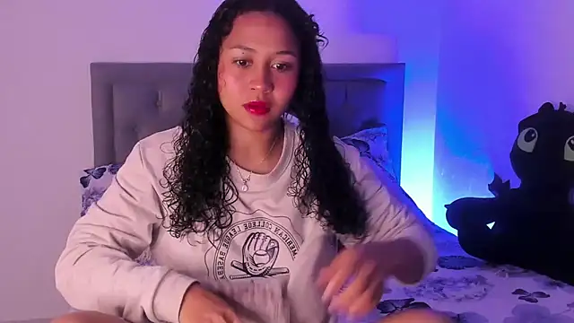 Snapshot of juphiteer chatting on 10.14.25 juphiteer online show from 10.14.25