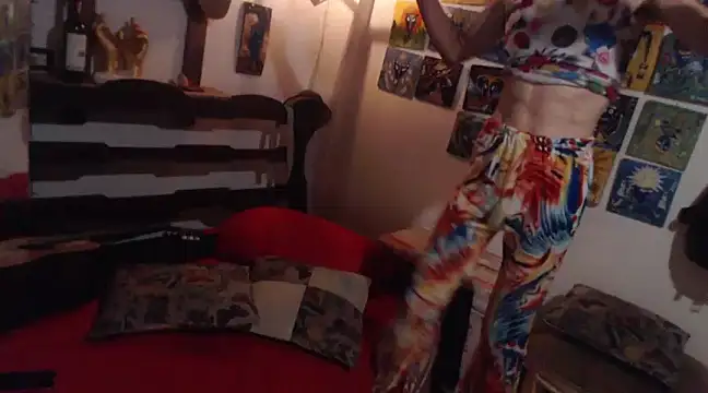 laye19 online show from 03.15.25