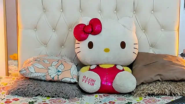 camila sex latina online show from 01.13.25