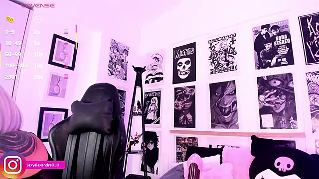 Snapshot of Lexyjoycce chatting on 09.27.25 Lexyjoycce online show from 09.27.25