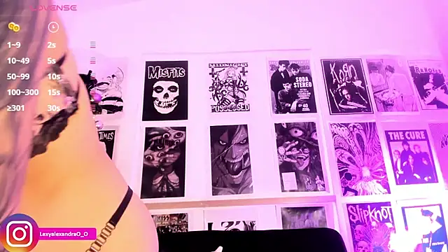 Snapshot of Lexyjoycce chatting on 12.18.25 Lexyjoycce online show from 12.18.25