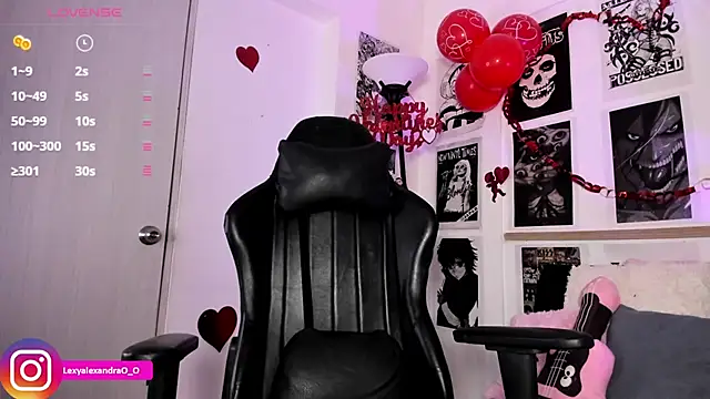 Snapshot of Lexyjoycce chatting on 02.15.26 Lexyjoycce online show from 02.15.26