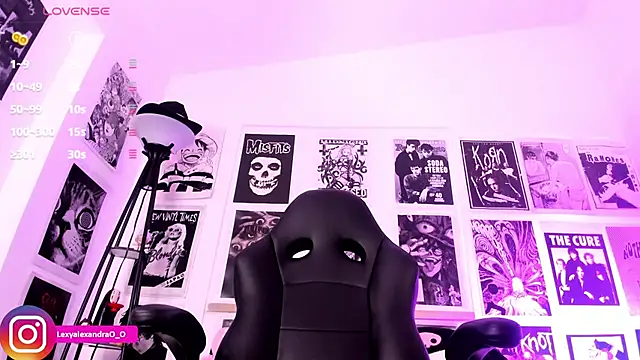 Lexyjoycce online show from 04.23.26