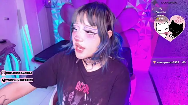 toky doll online show from 12.18.25