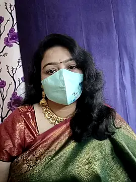 neelu-hoty online show from 01.01.25