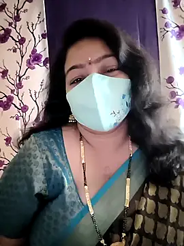 neelu-hoty online show from 01.02.25