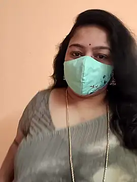 neelu-hoty online show from 03.11.25