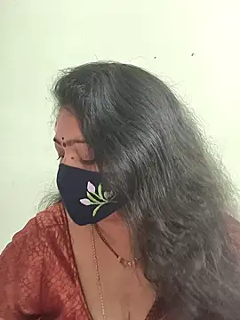 neelu-hoty online show from 09.19.25