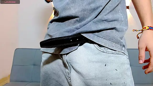 Snapshot of jeff_ross chatting on 11.22.25 jeff ross online show from 11.22.25