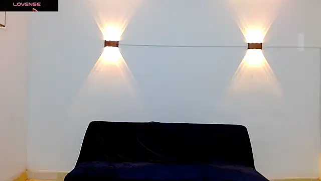 Snapshot of jeff_ross chatting on 12.04.25 jeff ross online show from 12.04.25