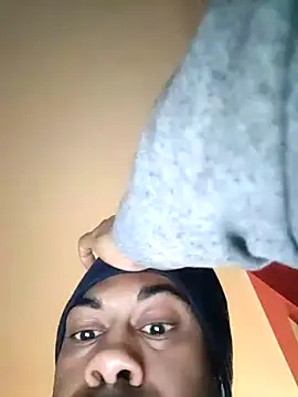 Snapshot of MetalAnalysis3 chatting on 12.17.25 MetalAnalysis3 online show from 12.17.25