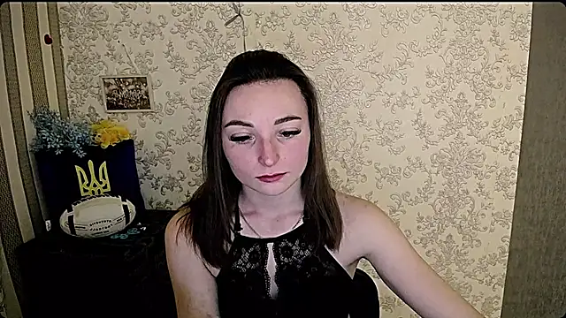  Barbie Kiss  online show from 01.13.25