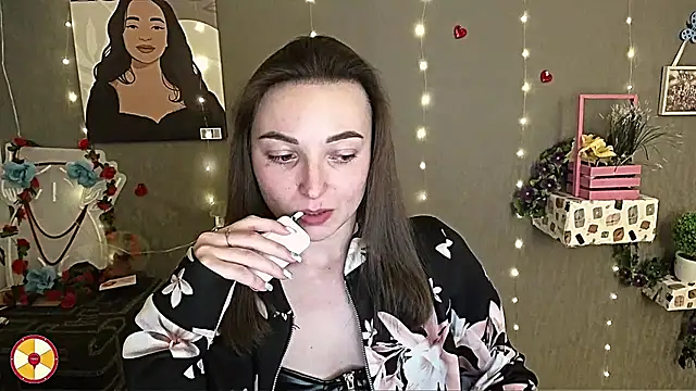  Barbie Kiss  online show from 02.22.25