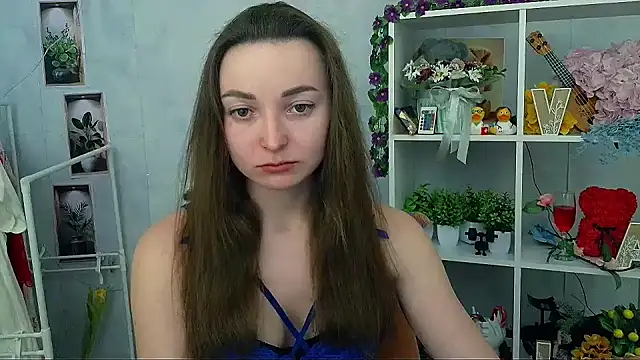  Barbie Kiss  online show from 03.17.26